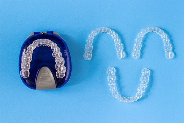 INVISALIGN BRACES